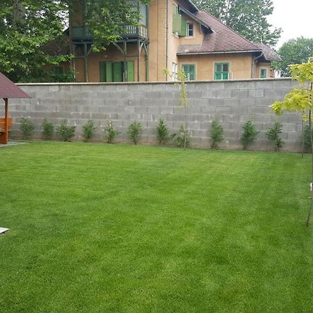 שיופוק Balaton&Center Wellness Apartman מראה חיצוני תמונה