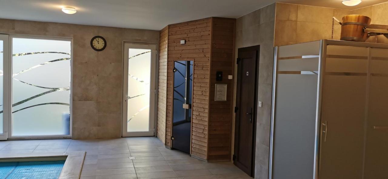 שיופוק Balaton&Center Wellness Apartman מראה חיצוני תמונה